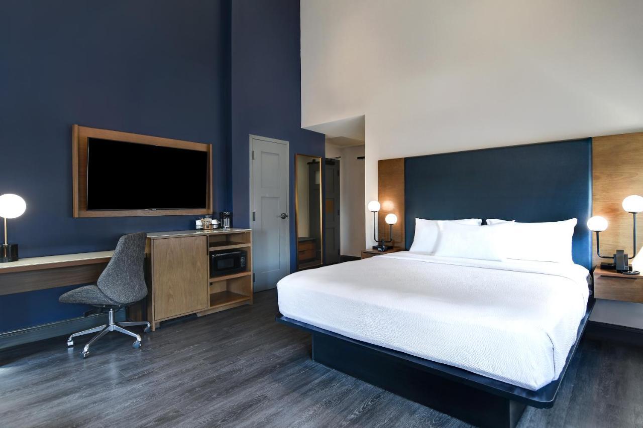 Courtyard By Marriott Cincinnati Downtown Eksteriør billede
